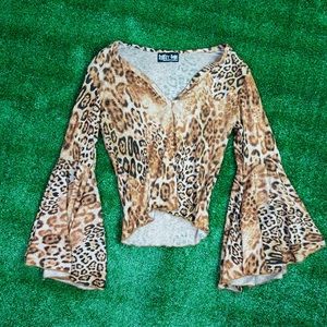 90s Leopard Flare Sleeve Top